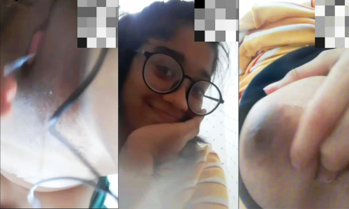 Cute GF Showing Rubbing Pussy 2 Clip