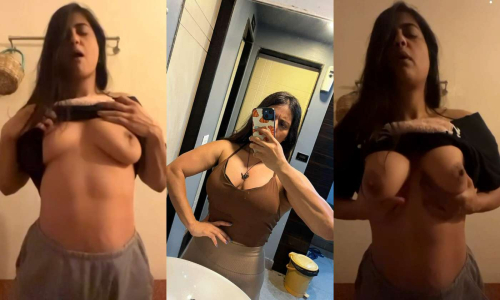 Indian Fit Girl Teasing Showing
